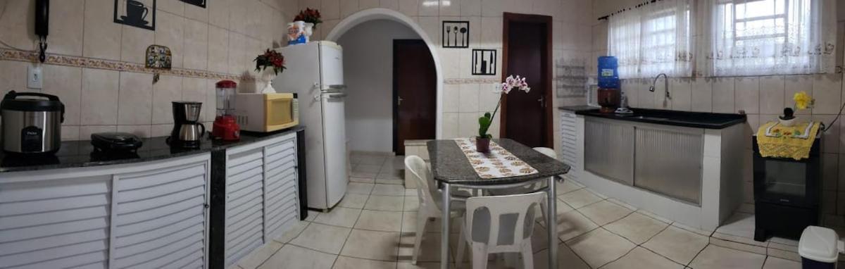 Chacara Charmosa Com Piscina, Campo De Futebol Villa Guaratingueta Bagian luar foto